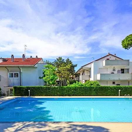 Parco Hemingway-6 By Interhome